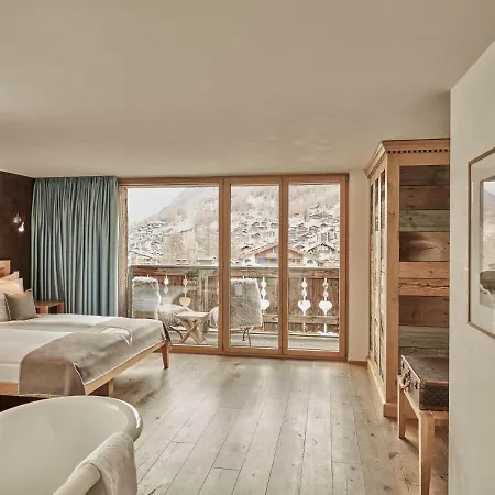 Hotel Firefly Luxury