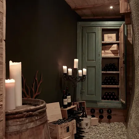 Hotel Firefly Luxury 4*