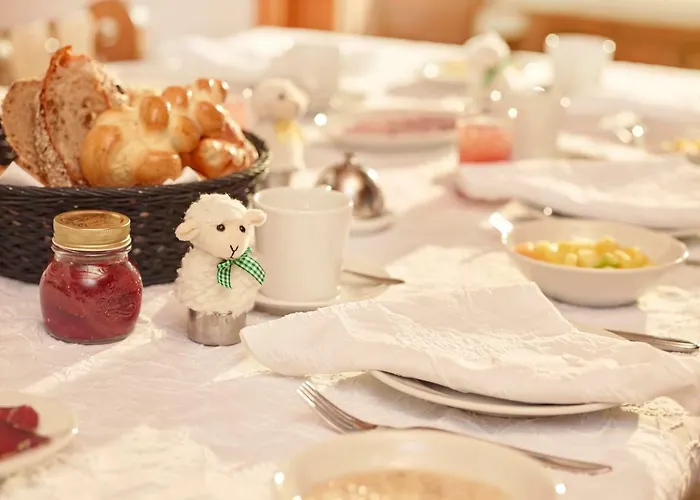 萤火虫豪华套房酒店 4* 采尔马特