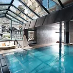 Firefly Luxury Hotel 4*