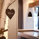 Otel Firefly Luxury 4*