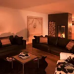 Otel Firefly Luxury 4*